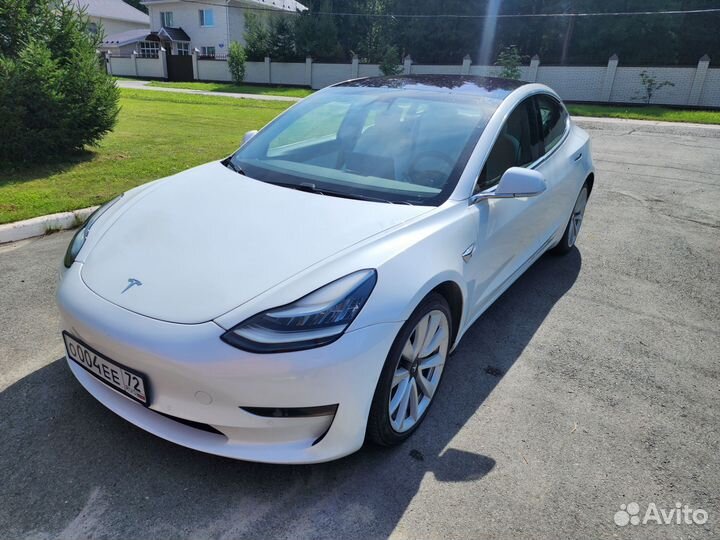 Аренда Tesla Model 3