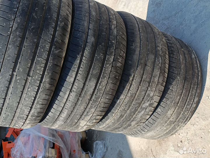 Pirelli P Zero 295/40 R21