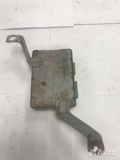 Блок управления передний Toyota Sprinter Carib