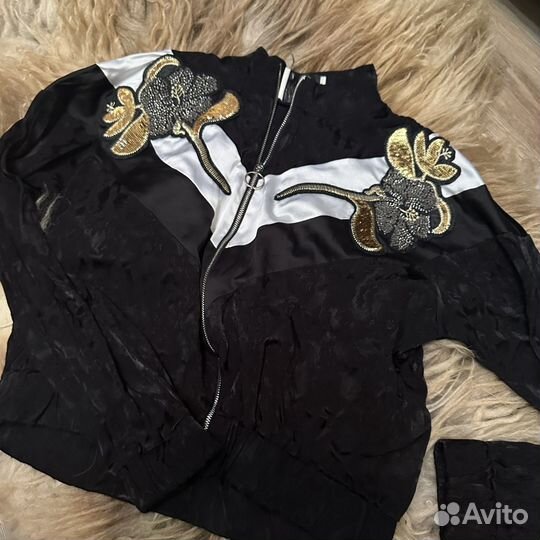 Бомпер женский черный с вышивкой