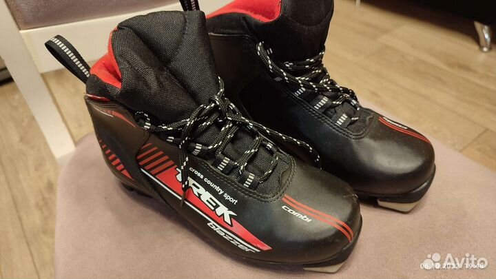 Лыжные ботинки