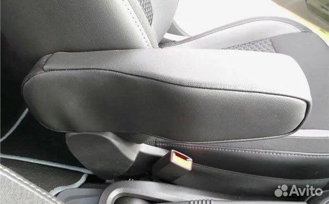 Подлокотнику на весту