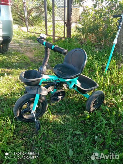 Детский велосипед с родительской ручкой