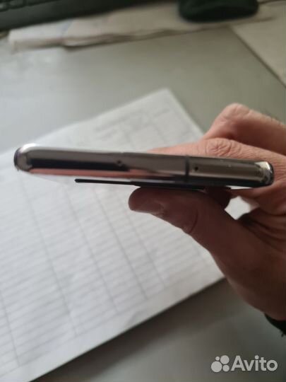 Samsung Galaxy S10+, 8/128 ГБ