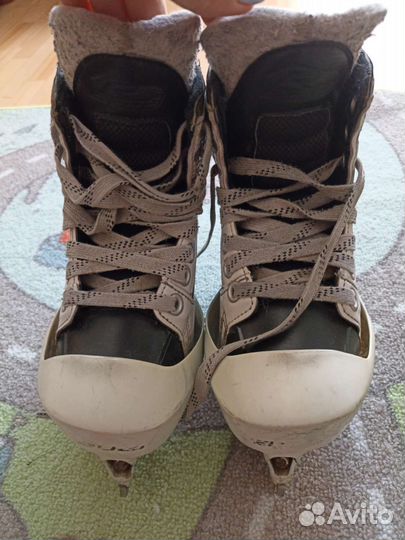 Коньки вратарские детские