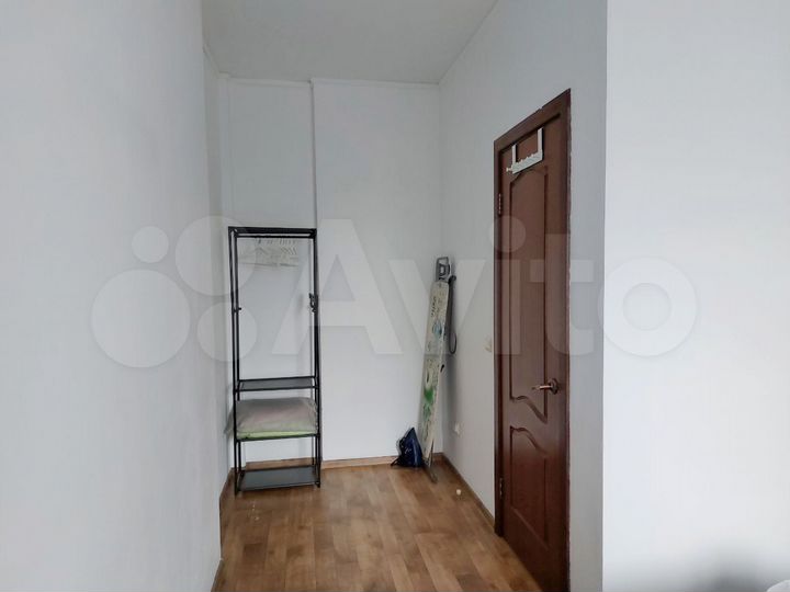 2-к. квартира, 50 м², 10/16 эт.