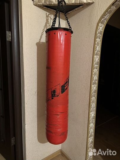 Груша боксерская с кронштейном