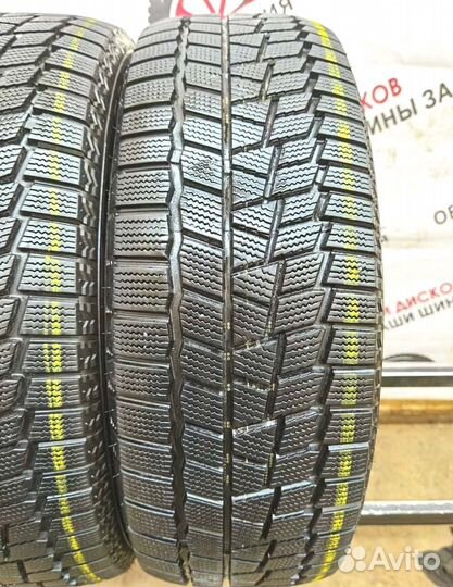 Maxxis ArcticTrekker NS3 205/60 R16 88T
