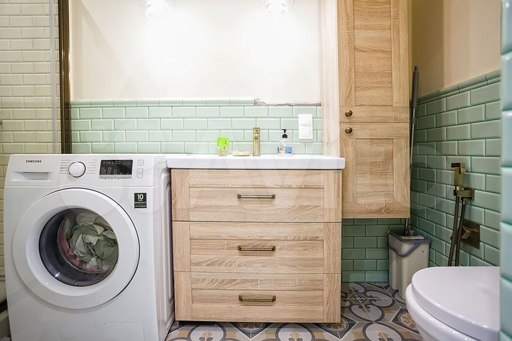 2-к. апартаменты, 65 м², 8/19 эт.