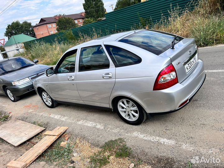 Двери на priora