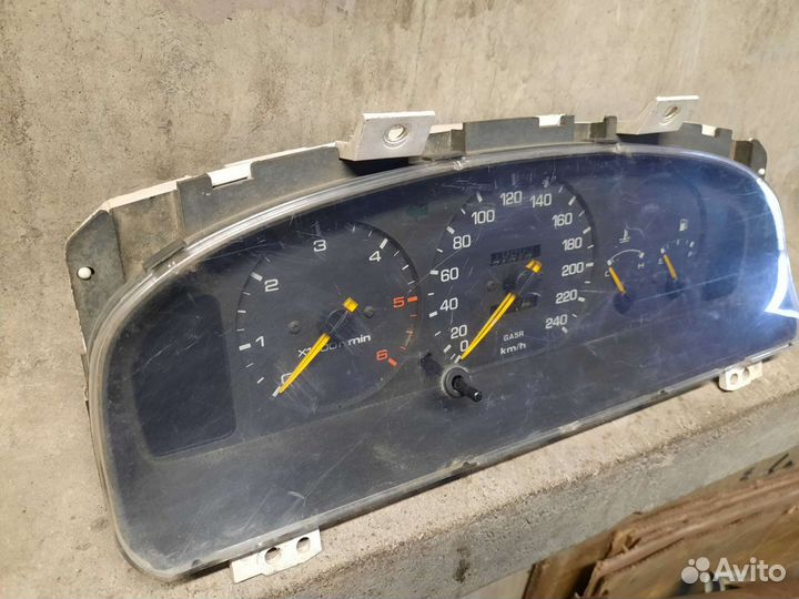 Панель приборов Mazda 626 GE 2.0 МКПП