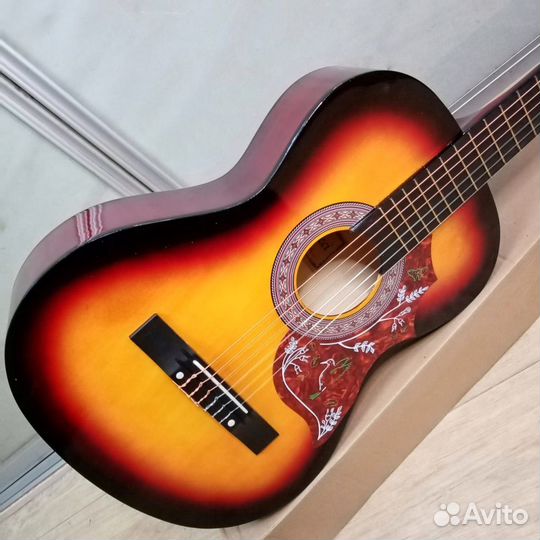Гитара новая классическая