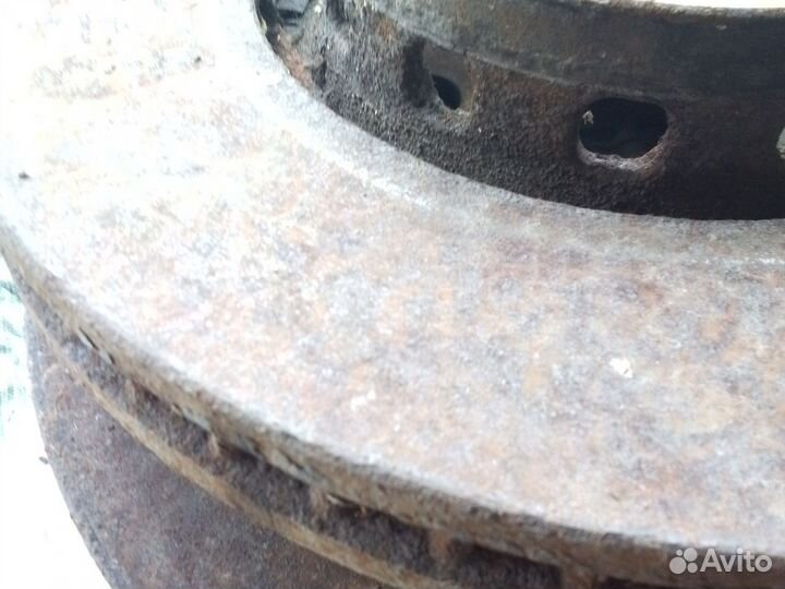 Тормозные диски Ауди А8 D2 4,2L