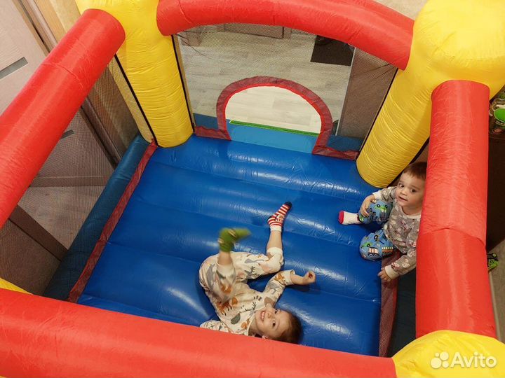Надувной батут аренда