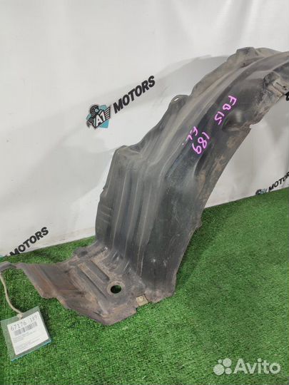 Подкрылок передний левый Nissan Sunny FB15 QG15DE