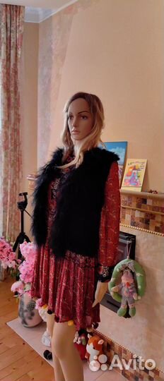 Жилет вязанный мех и мех ламы 42/44 Marc Aurel