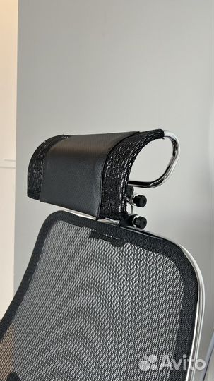 Компьютерное кресло