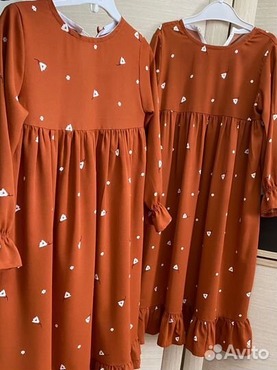 Платье на девочку