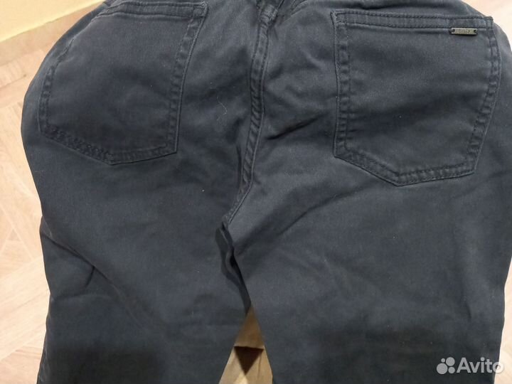 Джинсы брюки на мальчика Акула