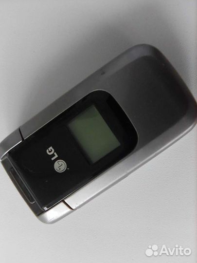 LG F2200