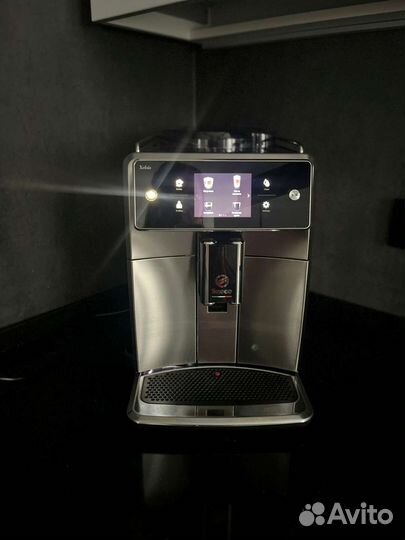 Кофемашина Saeco Xselsis SM 7685/00