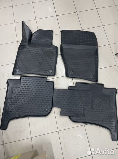 Ковры в салон Porsche Cayenne 2