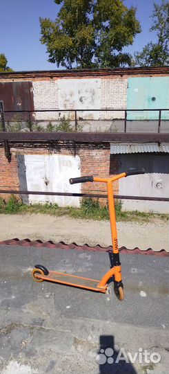 Трюковой самокат