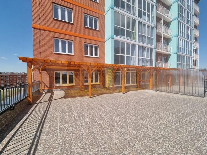2-к. квартира, 66 м², 4/10 эт.