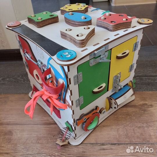 Развивающие игрушки