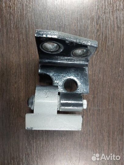 Петля двери задняя правая Bmw X5 E53 3.0D M57 2003