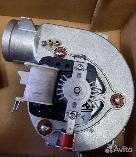 Вентилятор для котла vaillant Turbomax Pro/Plus, T