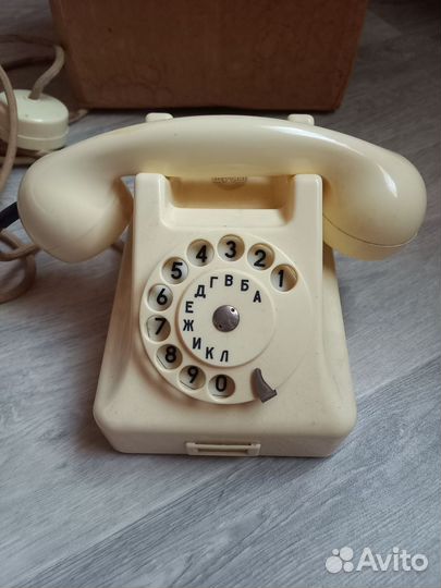 Стационарный телефон СССР