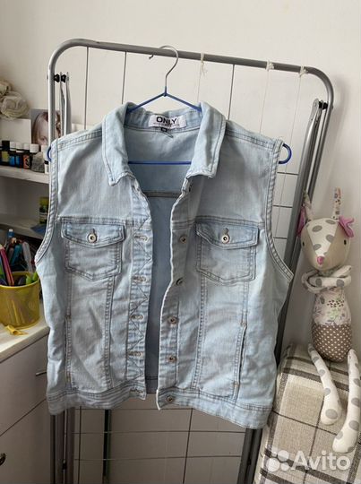 Джинсовая жилетка женская 44 46