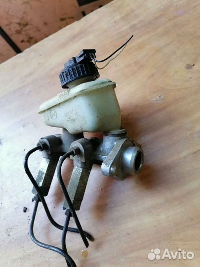 Главный тормозной цилиндр Daewoo Nexia 1.5