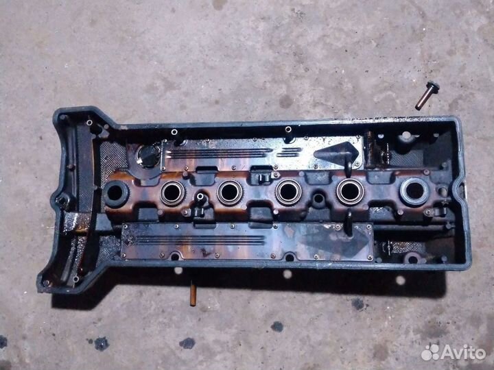 Клапанная крышка гбц Mercedes M104