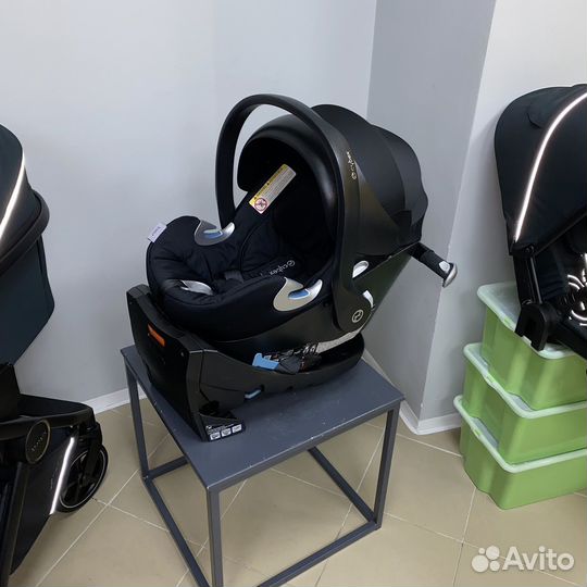 Автолюлька с базой Cybex Aton Q