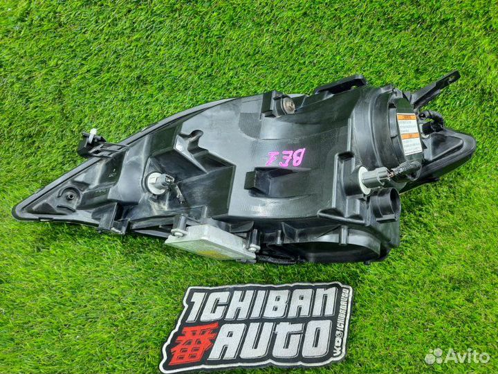 Фара передняя правая Honda Edix BE1