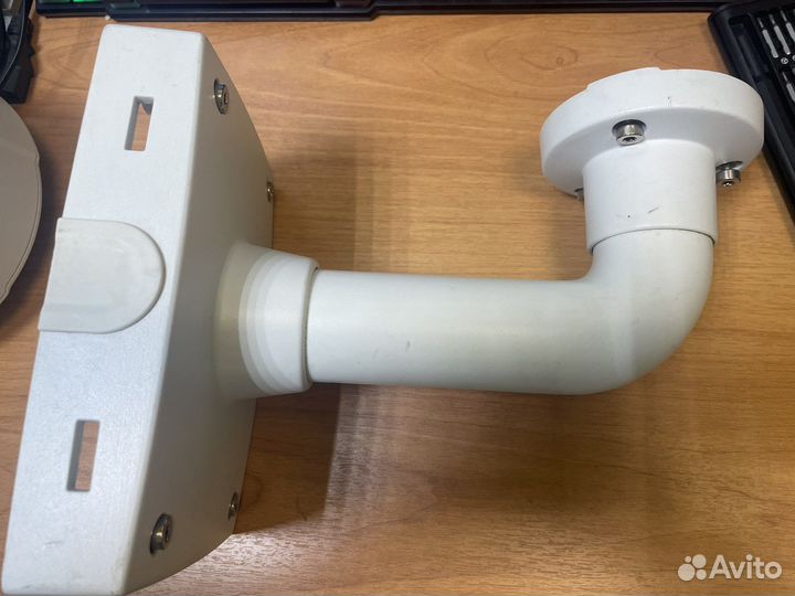 Камера axis p5512