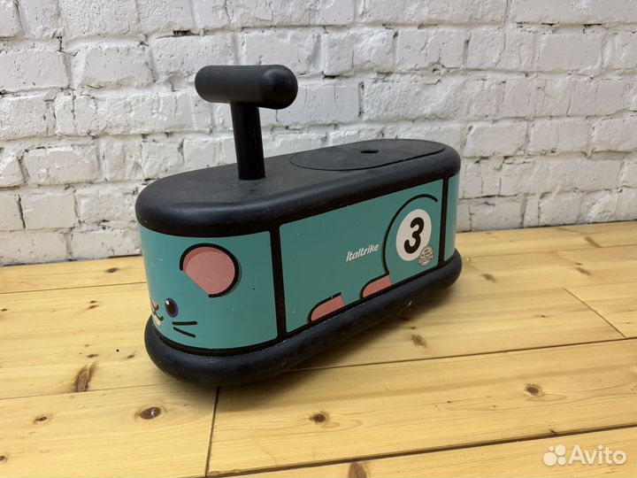 Машинка каталка