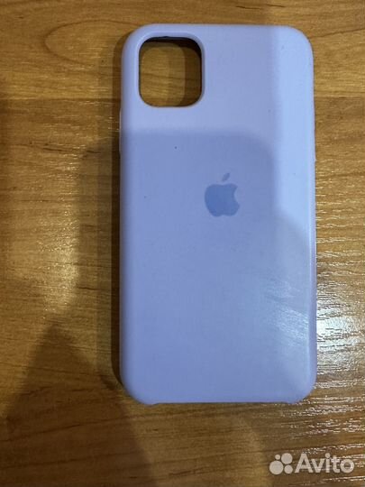 Чехол на iPhone 11