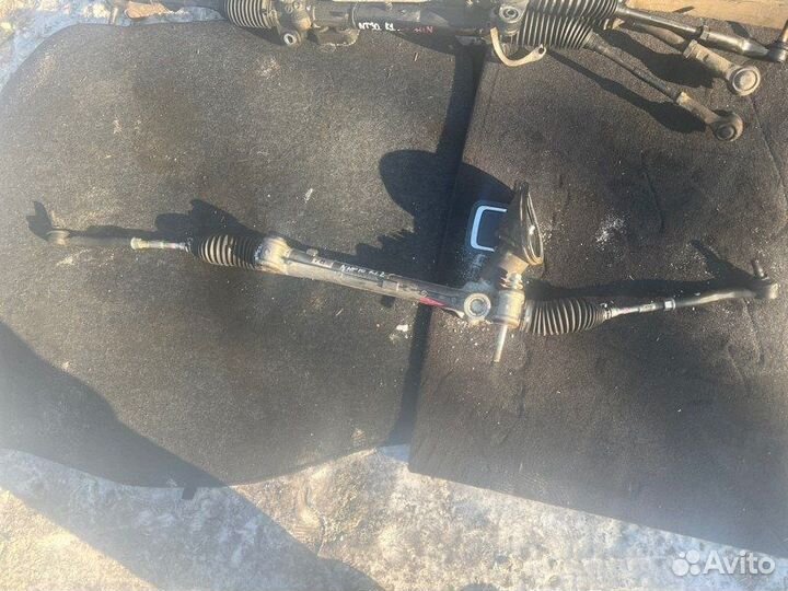 Рулевая рейка Toyota Aqua NHP10 1nzfxe 2012
