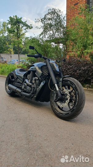 Harley Davidson V-Rod Giotto