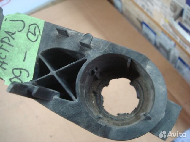 Астра Крепление Зеркала левое Opel Astra J 09-15