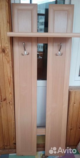 Вешалка в прихожую