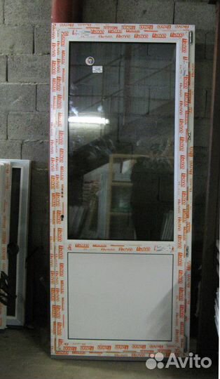 Дверь пластиковая пвх входная