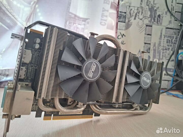 R9 270, 370 4gb, 280x 3gb(без претензий)