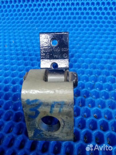 Петля двери задняя правая Skoda Octavia A5 BSE