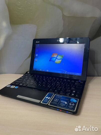 Ноутбук нетбук Asus eee pc 1011px