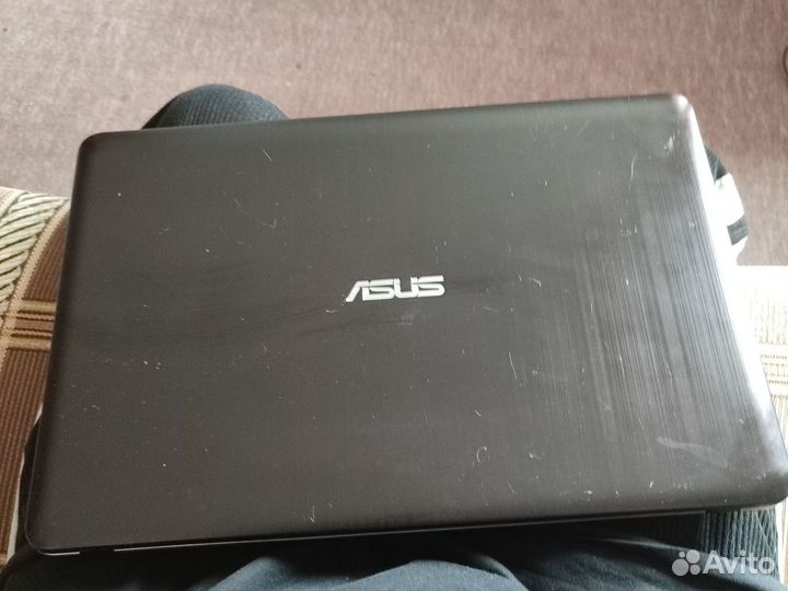 Ноутбук asus
