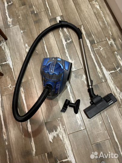 Пылесос Scarlett